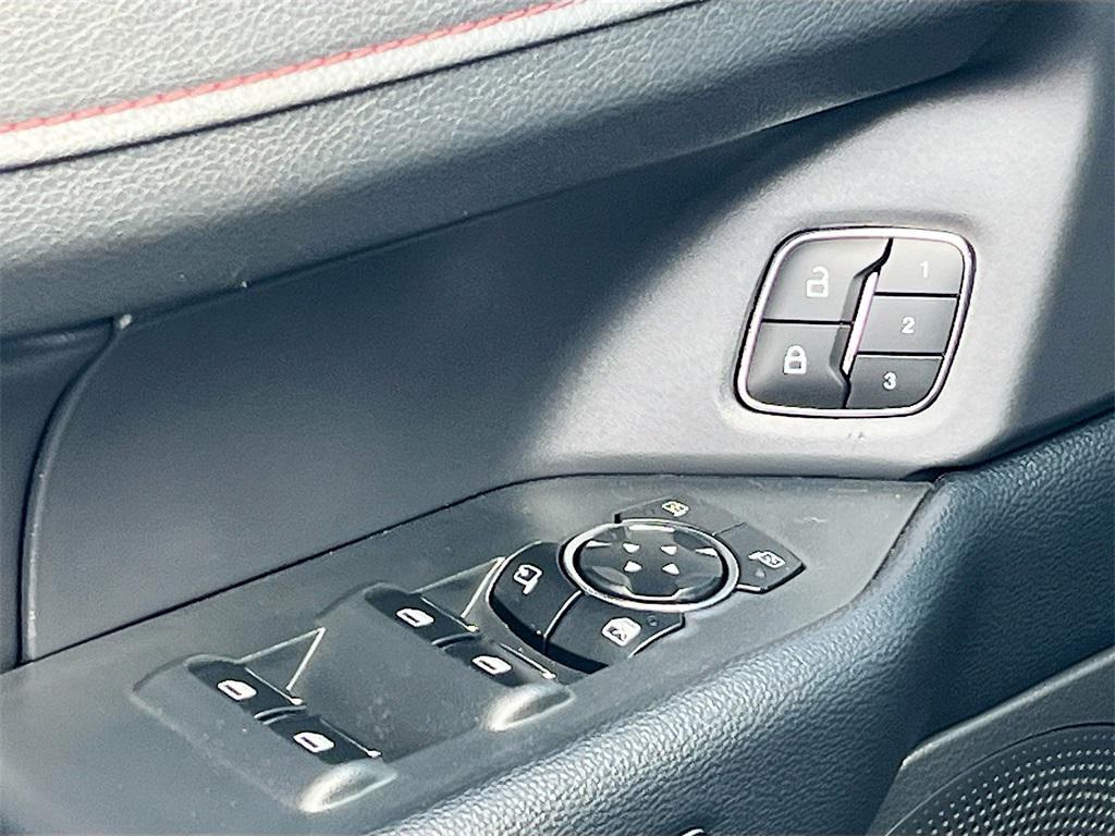 used 2024 Ford Expedition car, priced at $50,500