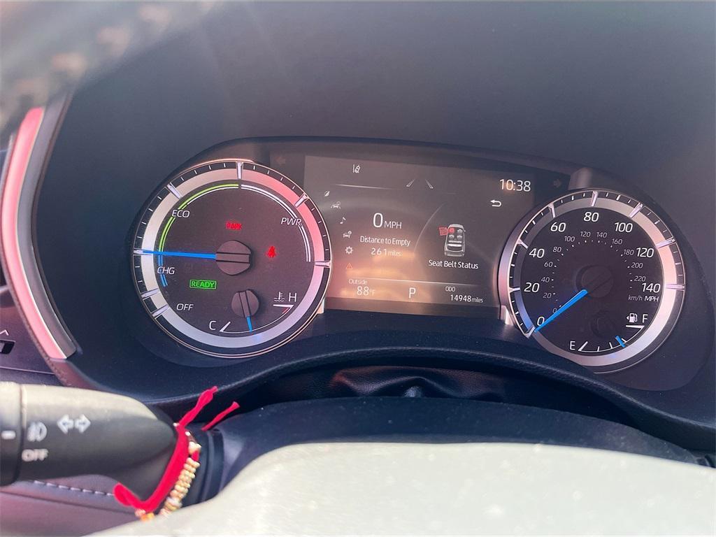 used 2023 Toyota Highlander Hybrid car, priced at $34,400