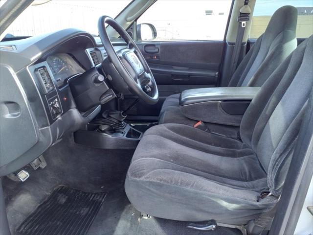 used 2001 Dodge Dakota car, priced at $5,500