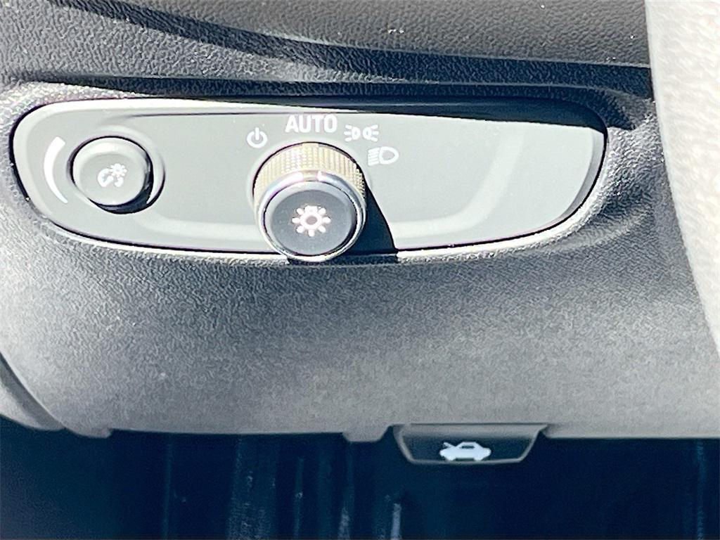 used 2019 Chevrolet Equinox car, priced at $12,500