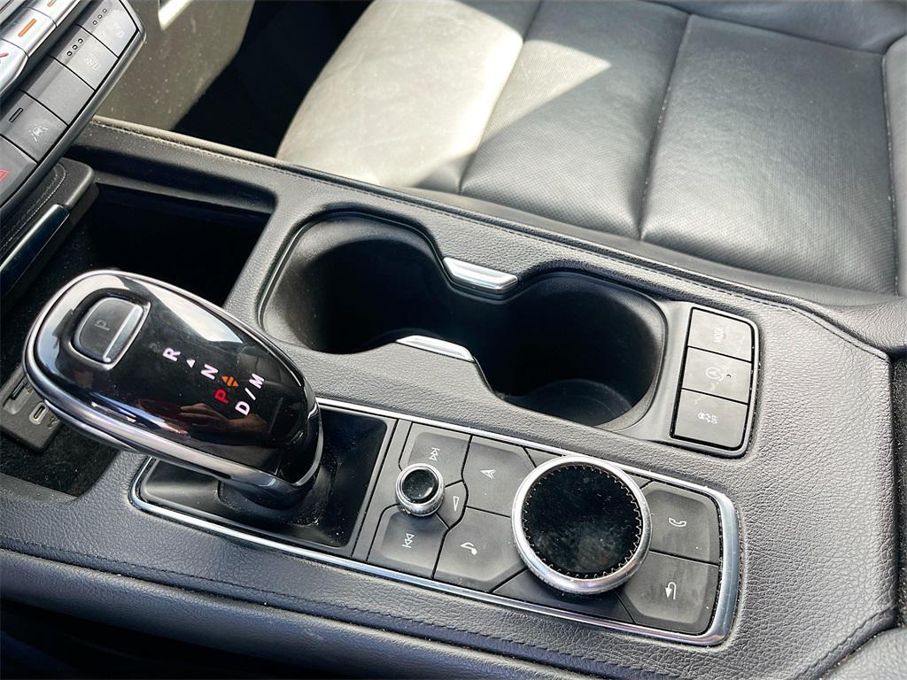 used 2020 Cadillac XT4 car, priced at $20,400