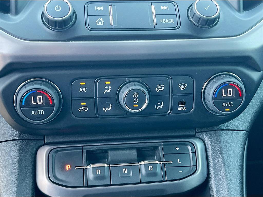 used 2022 GMC Acadia car, priced at $25,900