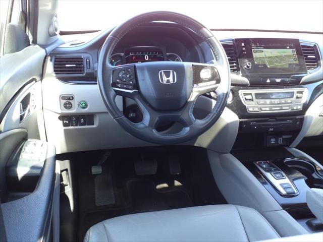 used 2022 Honda Pilot car, priced at $27,700