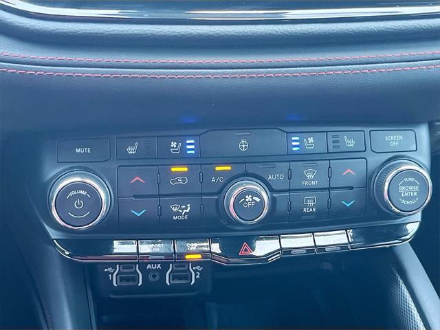 used 2024 Dodge Durango car, priced at $38,900