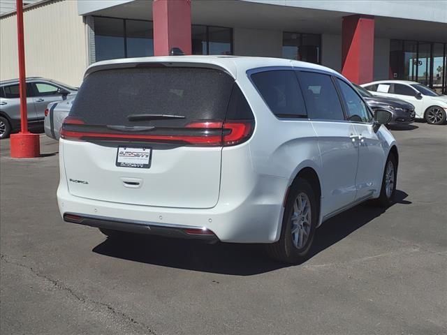 used 2023 Chrysler Pacifica car, priced at $29,200