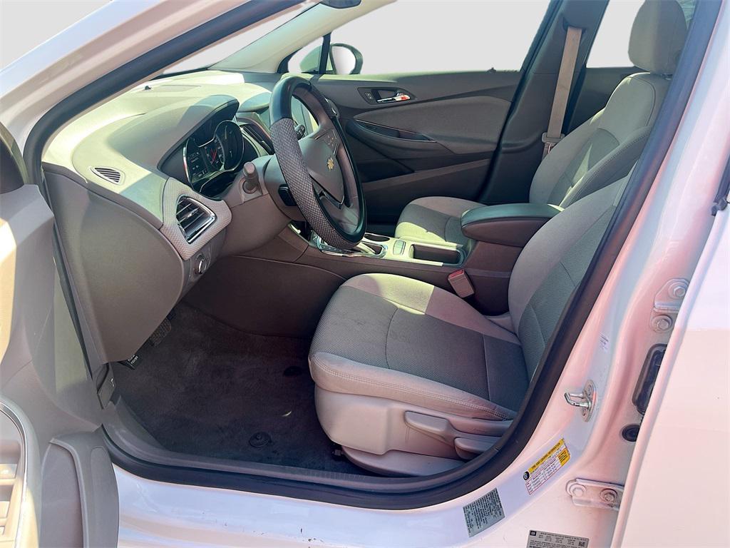used 2017 Chevrolet Cruze car, priced at $7,400