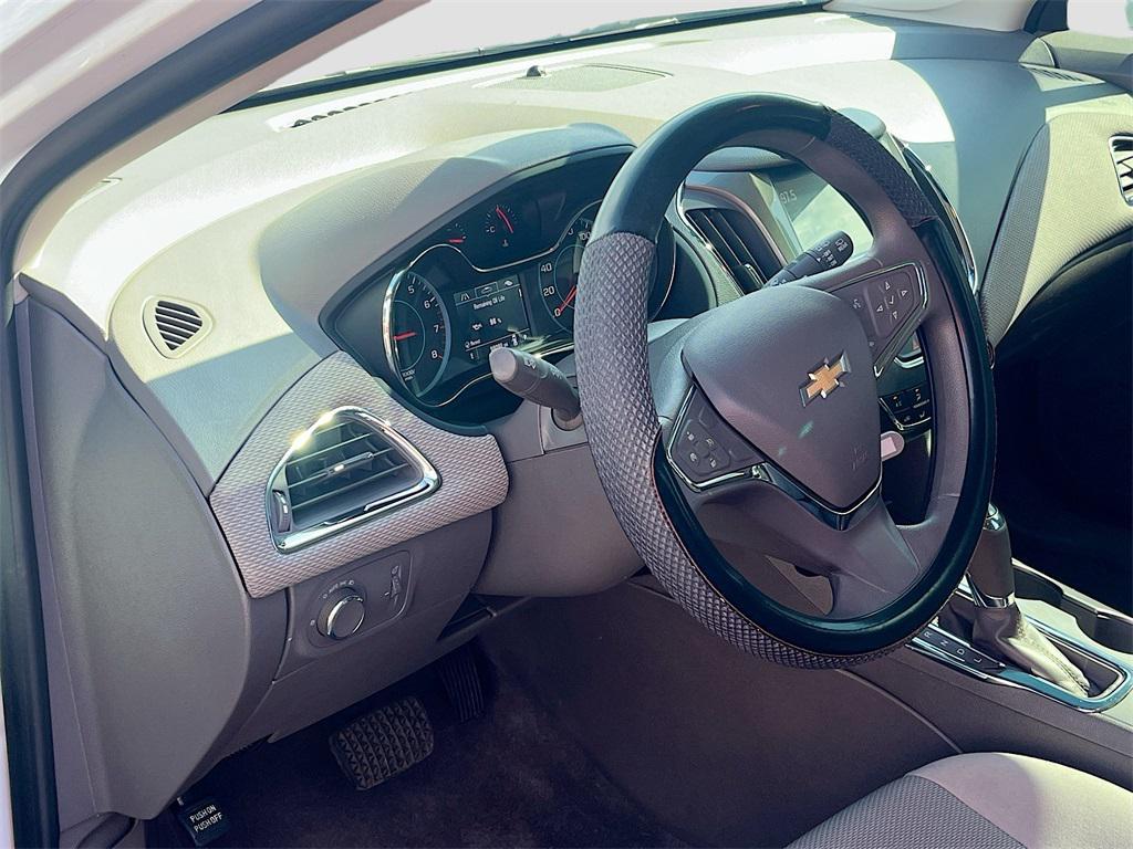 used 2017 Chevrolet Cruze car, priced at $7,400