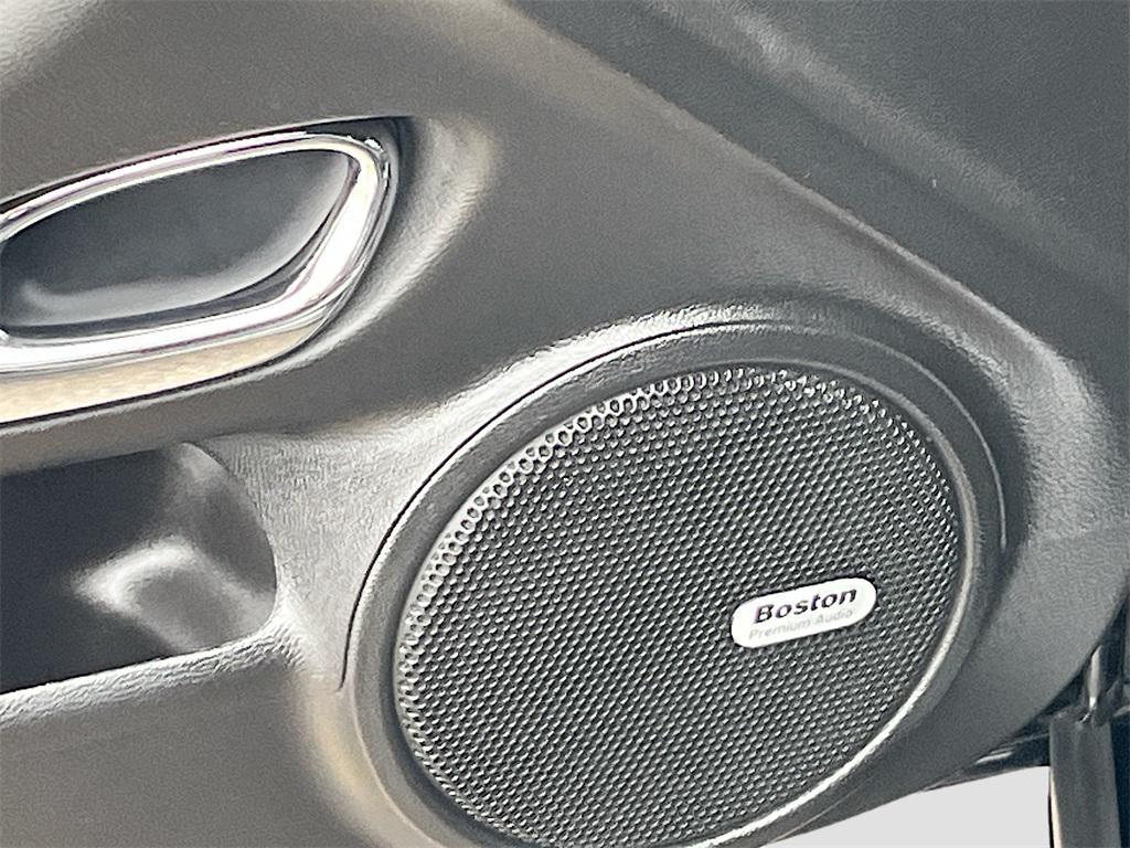 used 2011 Chevrolet Camaro car, priced at $21,400