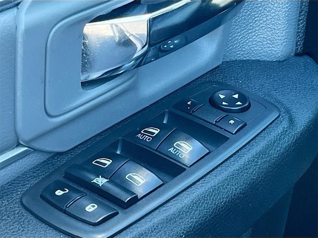 used 2021 Ram 1500 Classic car, priced at $21,500