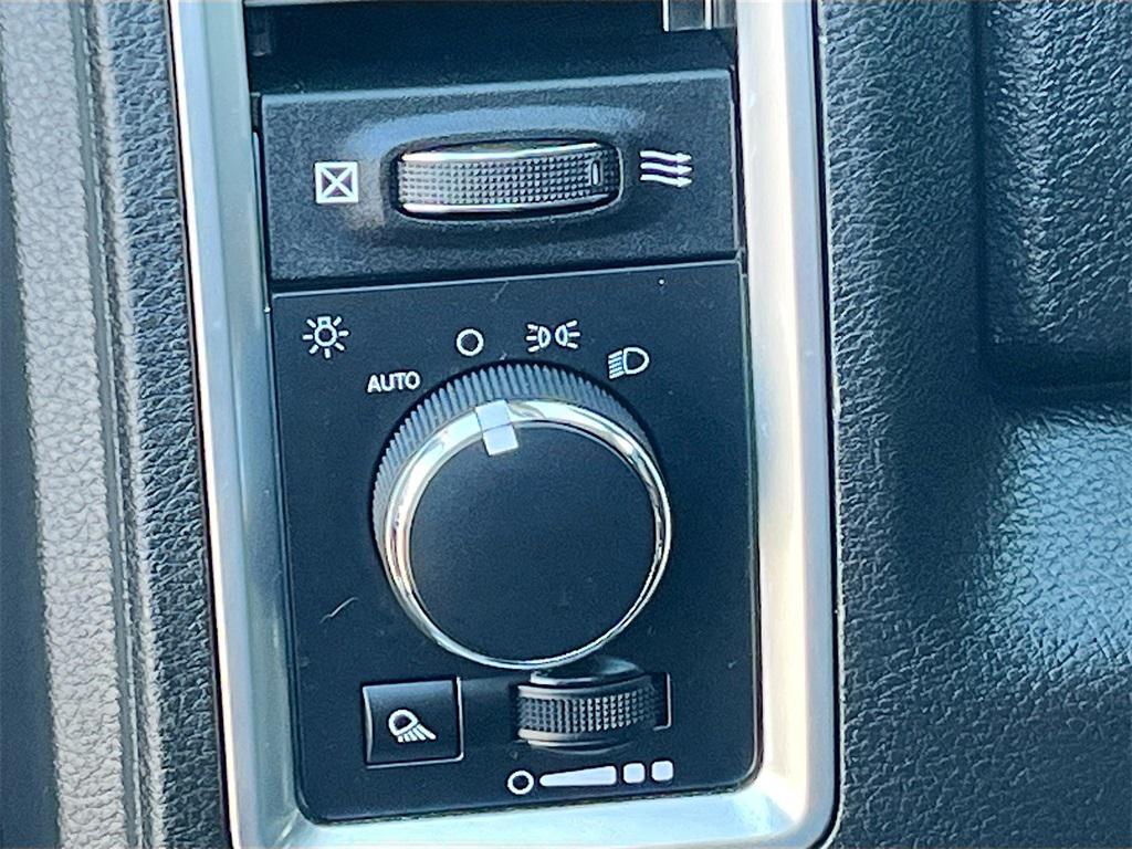 used 2021 Ram 1500 Classic car, priced at $21,500