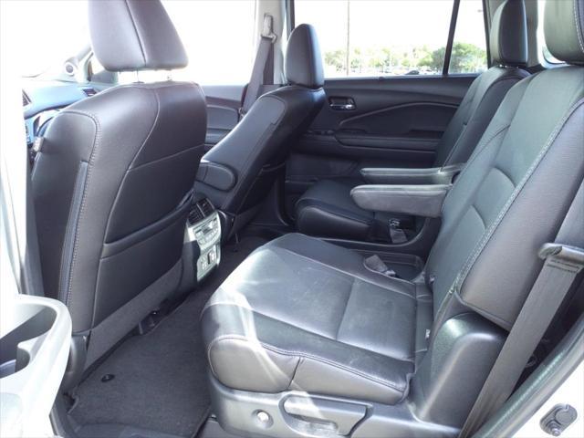 used 2022 Honda Pilot car, priced at $31,700