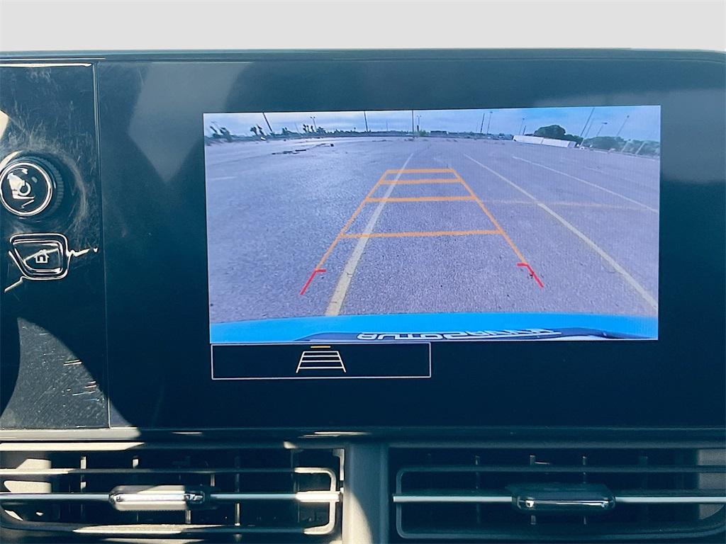 used 2024 Chevrolet Trax car, priced at $18,000