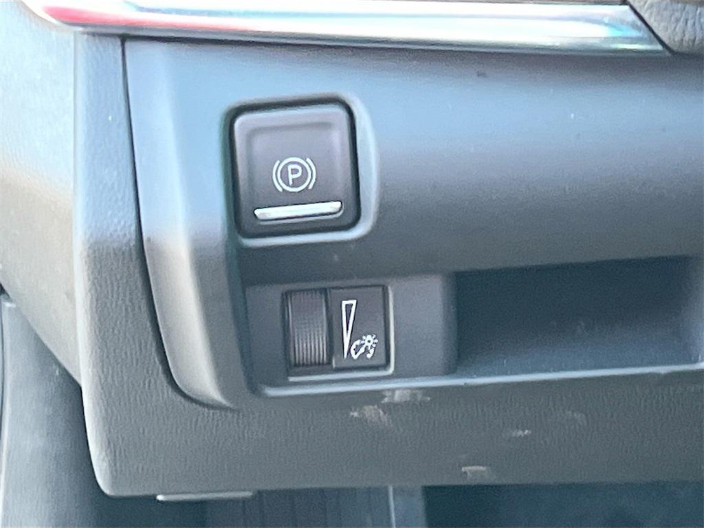 used 2024 Cadillac CT4 car, priced at $26,800