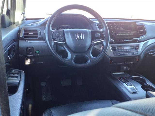 used 2022 Honda Pilot car, priced at $27,700