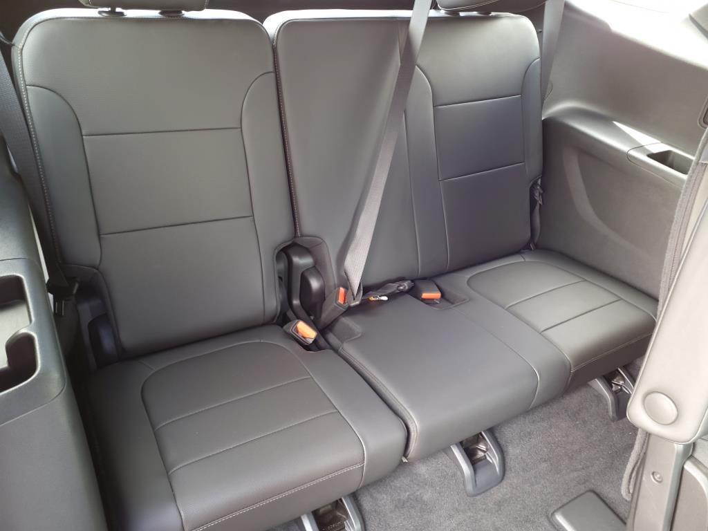 used 2023 Chevrolet Traverse car, priced at $33,600