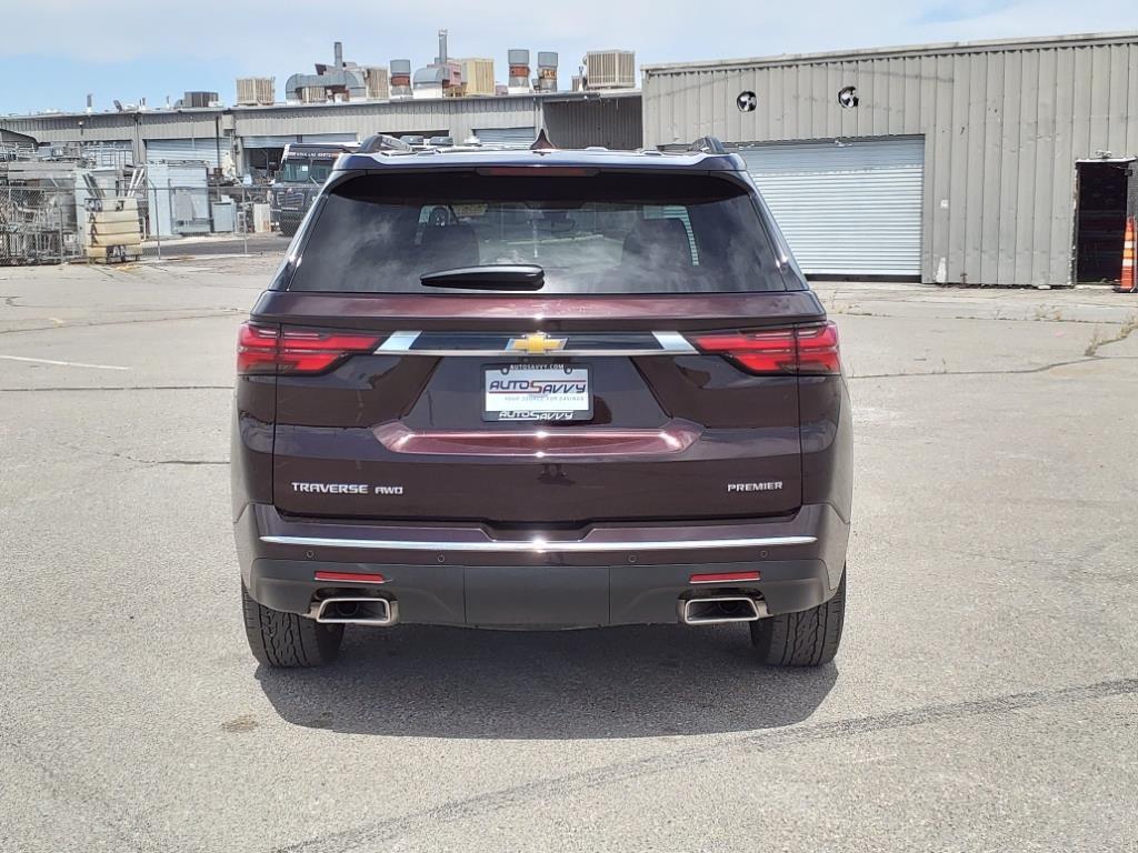 used 2023 Chevrolet Traverse car, priced at $33,600