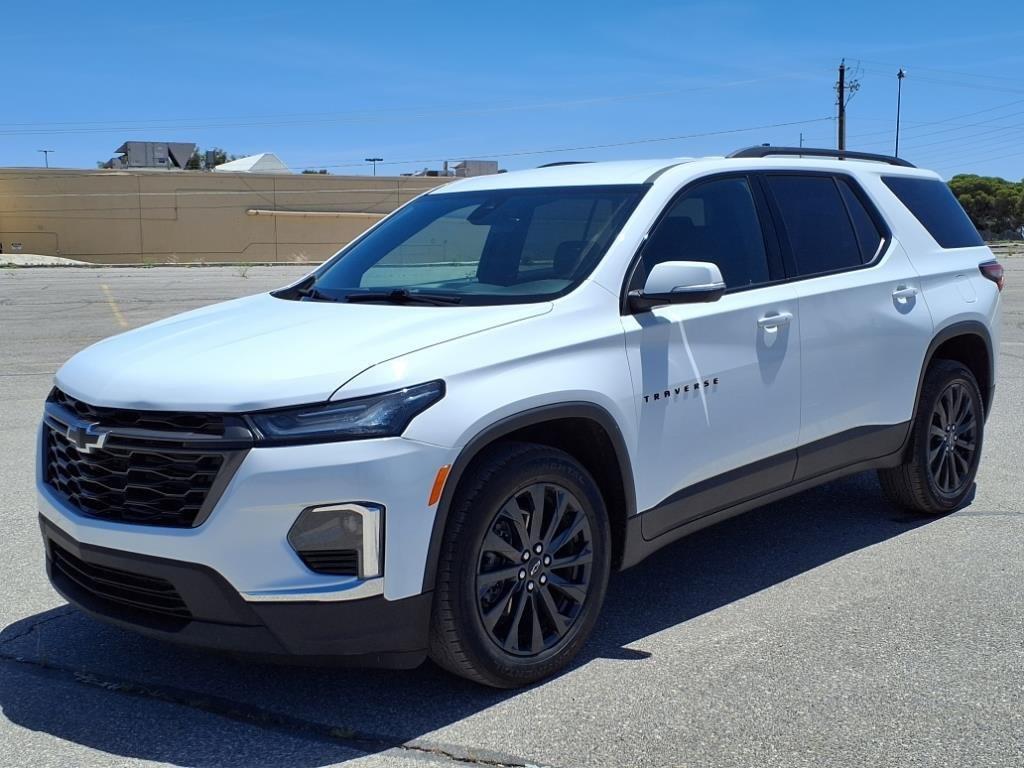 used 2022 Chevrolet Traverse car, priced at $28,000