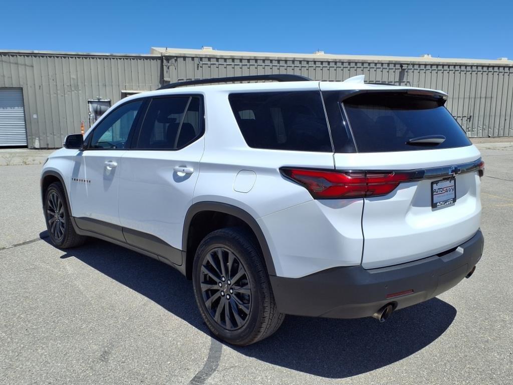 used 2022 Chevrolet Traverse car, priced at $28,000