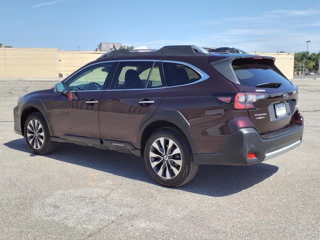 used 2024 Subaru Outback car, priced at $28,400
