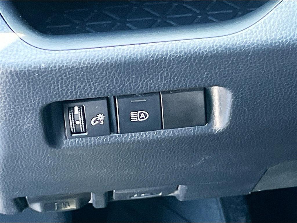 used 2020 Toyota RAV4 car, priced at $20,600