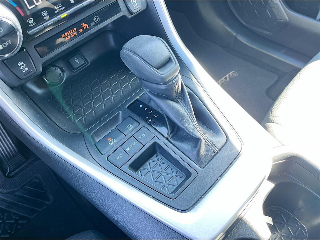 used 2020 Toyota RAV4 car, priced at $20,600