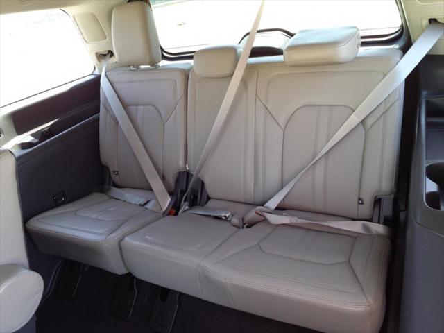 used 2021 Ford Expedition car, priced at $37,800