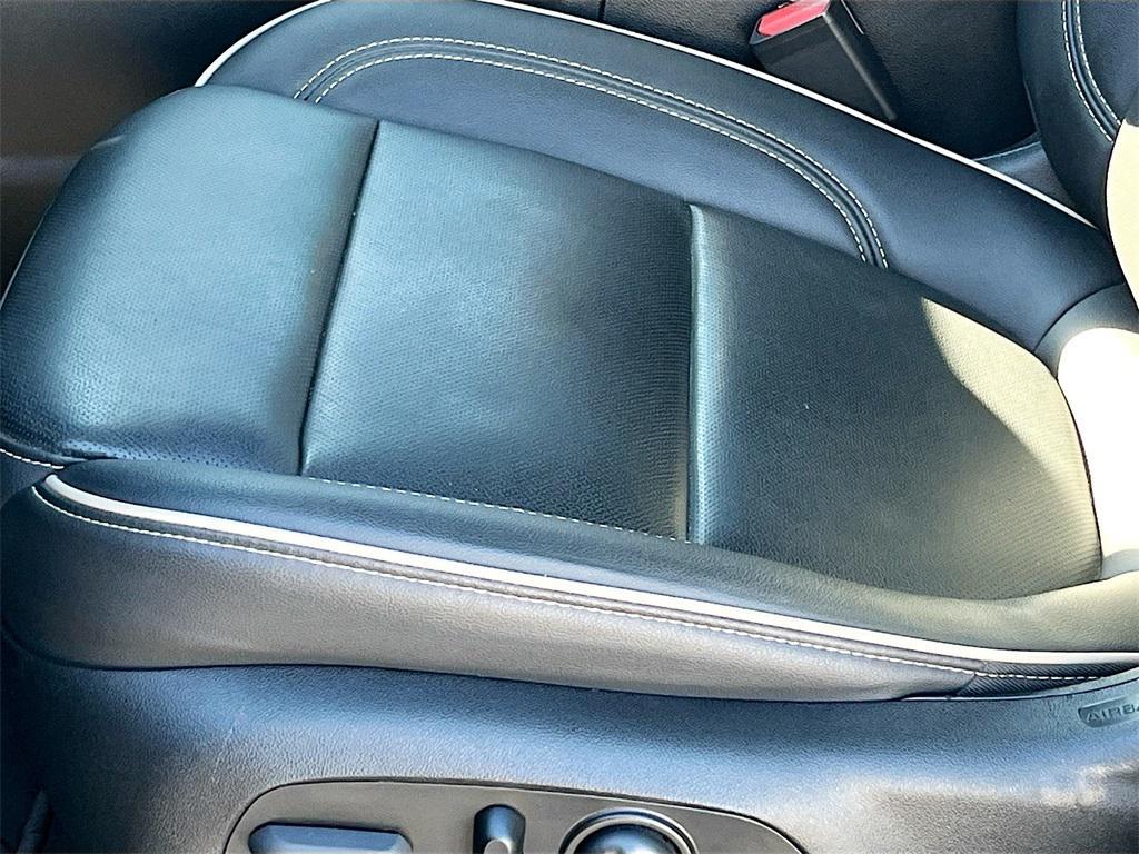 used 2023 Chevrolet Traverse car, priced at $30,000