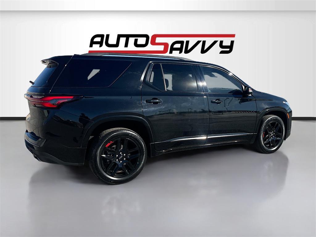 used 2023 Chevrolet Traverse car, priced at $30,000