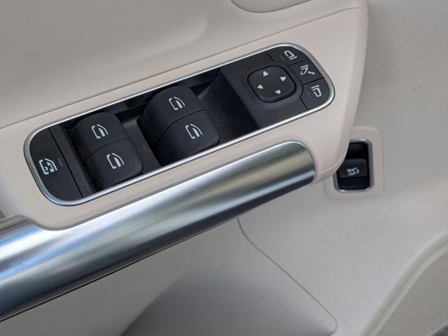 used 2022 Mercedes-Benz GLA 250 car, priced at $28,700