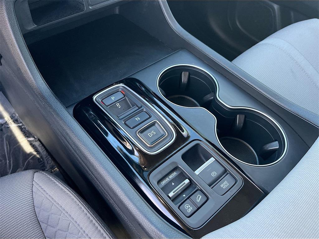 used 2024 Honda Pilot car, priced at $28,000