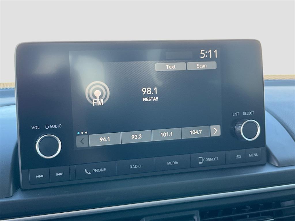 used 2024 Honda Pilot car, priced at $28,000