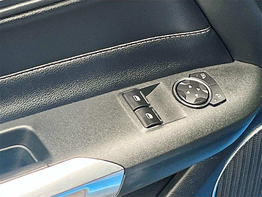 used 2022 Ford Mustang car, priced at $32,500