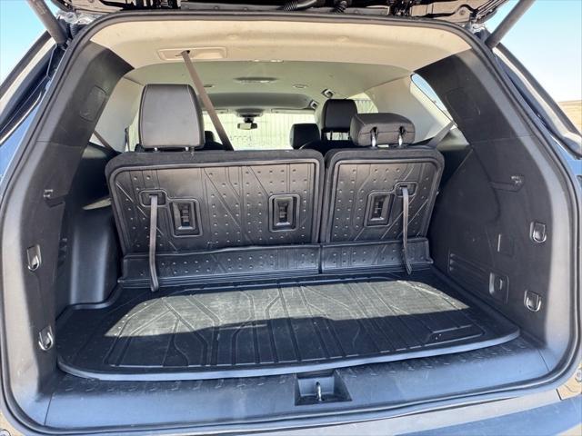 used 2021 Chevrolet Traverse car