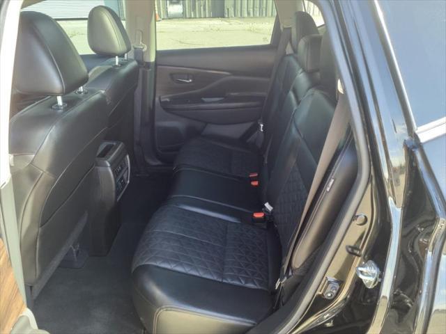 used 2022 Nissan Murano car, priced at $25,000