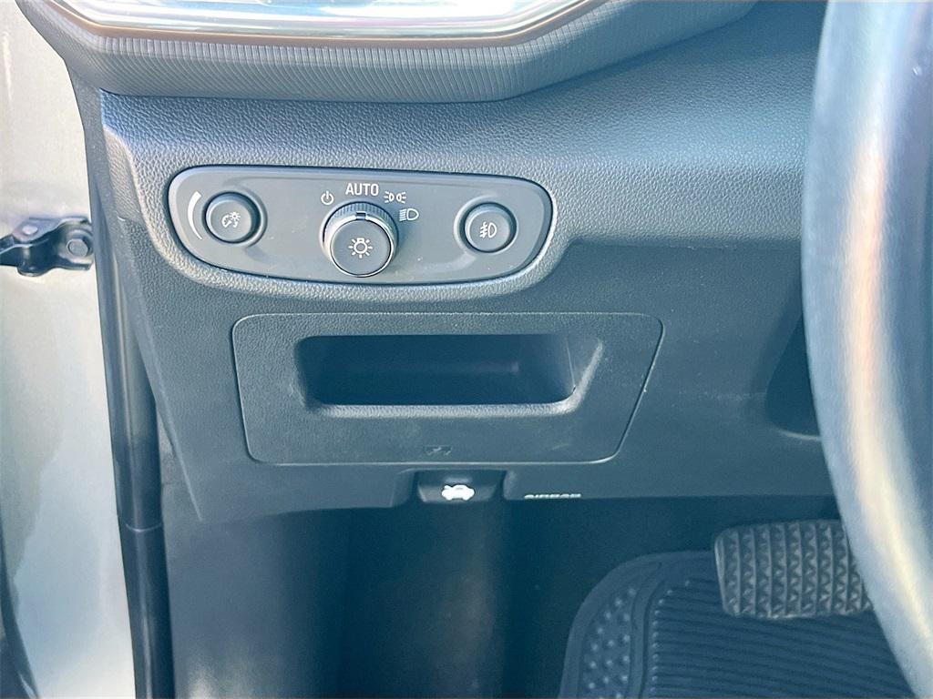 used 2023 Chevrolet TrailBlazer car, priced at $17,400