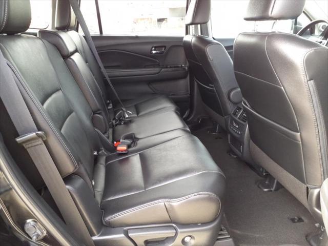used 2021 Honda Pilot car, priced at $27,500