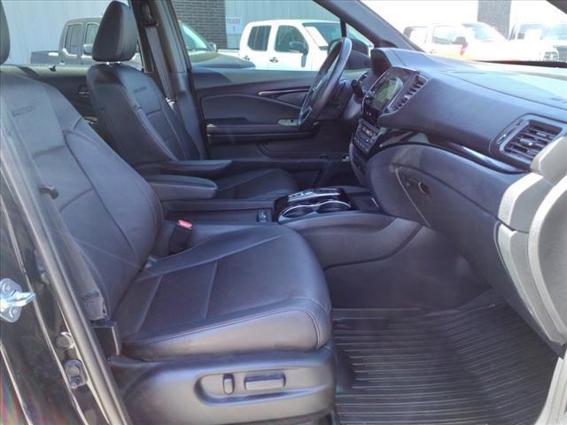 used 2022 Honda Pilot car, priced at $34,000