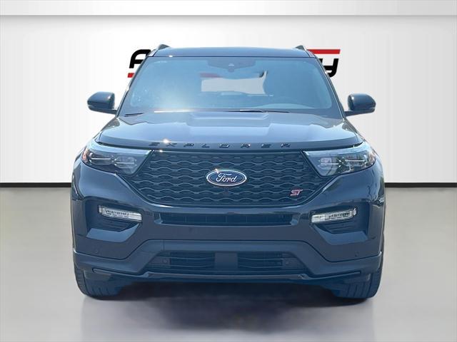 used 2023 Ford Explorer car, priced at $40,000