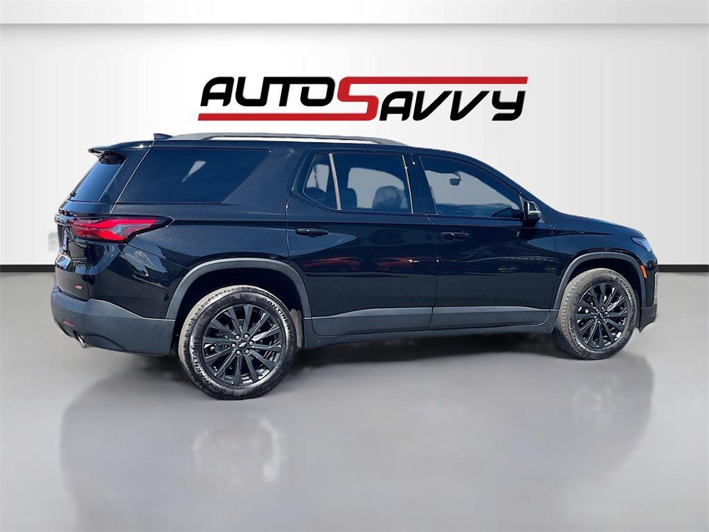 used 2023 Chevrolet Traverse car, priced at $33,100