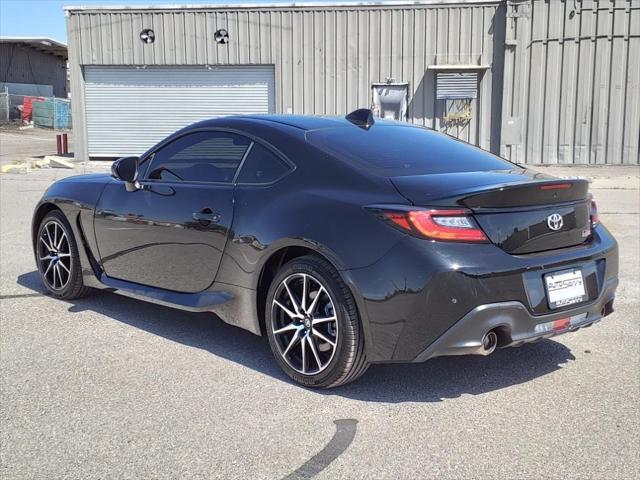 used 2022 Toyota GR86 car, priced at $25,000