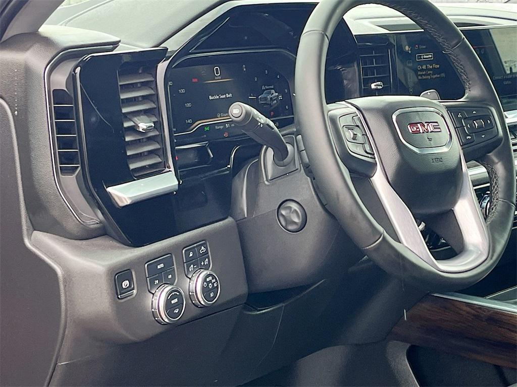 used 2025 GMC Sierra 1500 car, priced at $46,700