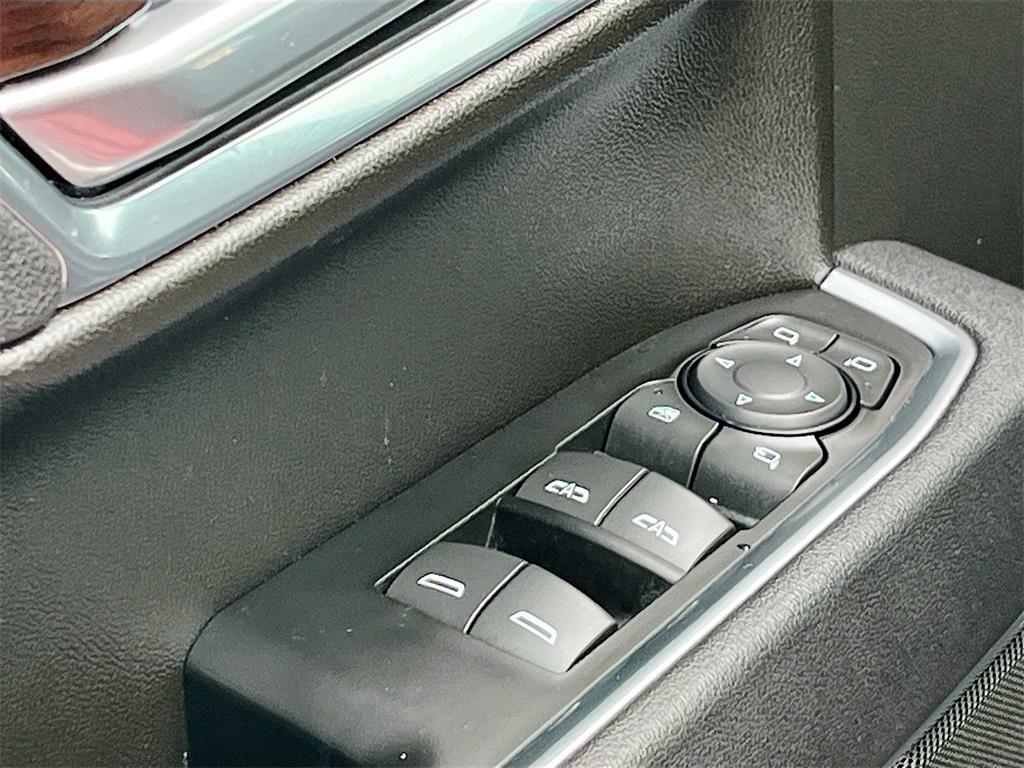 used 2025 GMC Sierra 1500 car, priced at $46,700