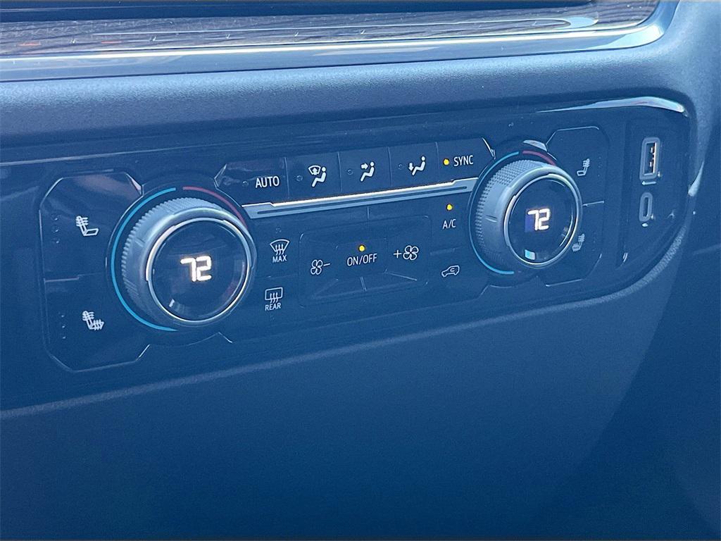 used 2023 Chevrolet Silverado 1500 car, priced at $31,700