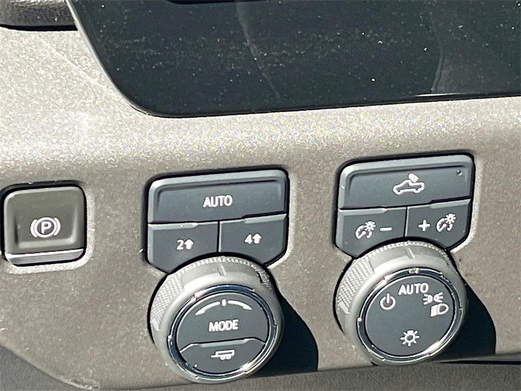 used 2023 Chevrolet Silverado 1500 car, priced at $31,700