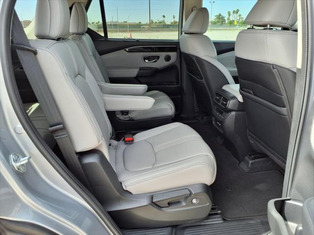 used 2023 Honda Pilot car, priced at $32,700