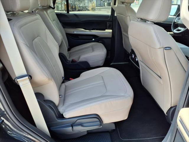 used 2024 Ford Expedition car, priced at $53,600