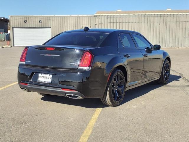 used 2021 Chrysler 300 car, priced at $18,400