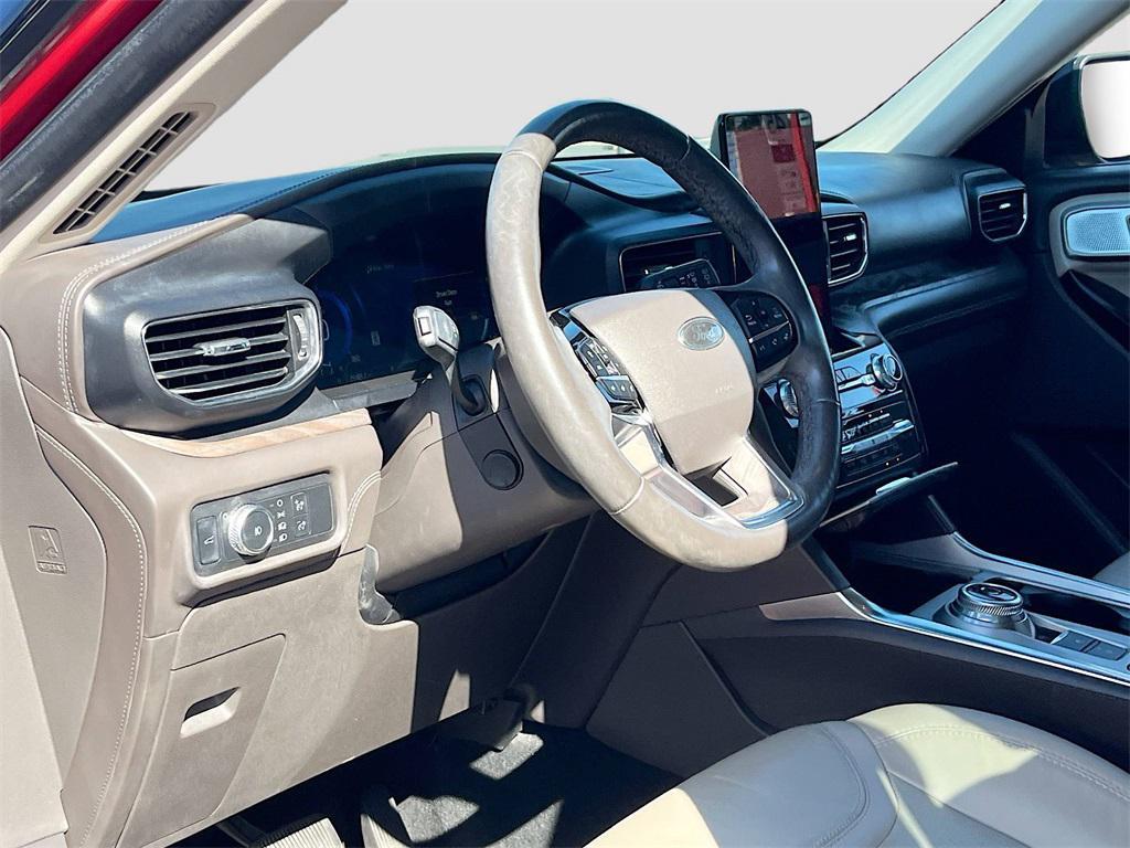 used 2022 Ford Explorer car, priced at $33,400