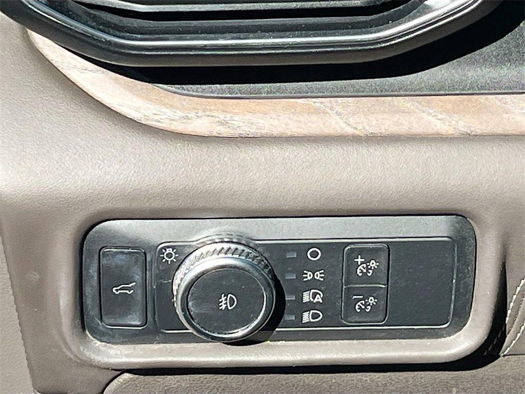 used 2022 Ford Explorer car, priced at $33,400