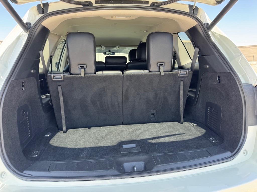 used 2020 Nissan Pathfinder car, priced at $18,000